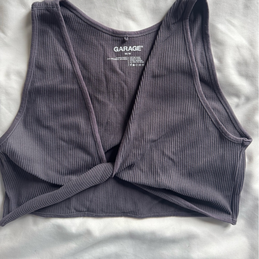 Cross tank
